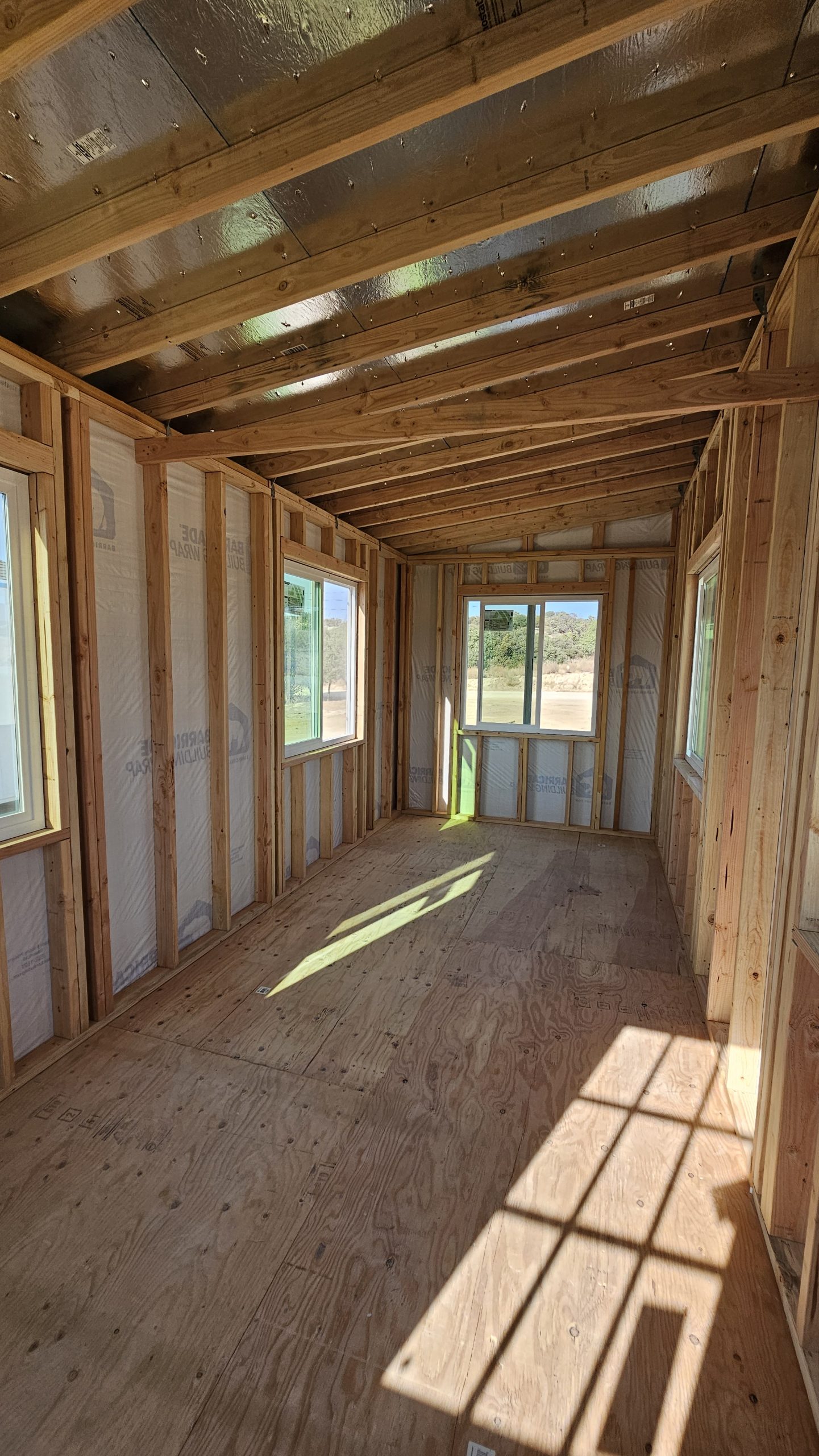 8x20 Studio - Image 3